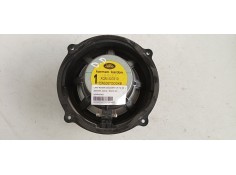 Recambio de sistema audio / radio cd para land rover discovery v6 td se referencia OEM IAM XQM500300  