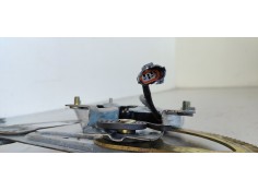 Recambio de elevalunas trasero izquierdo para kia sorento 2.5 crdi cat referencia OEM IAM XH602PA  