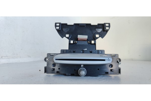 Recambio de sistema audio / radio cd para mini mini (r56) one d referencia OEM IAM 3455681  