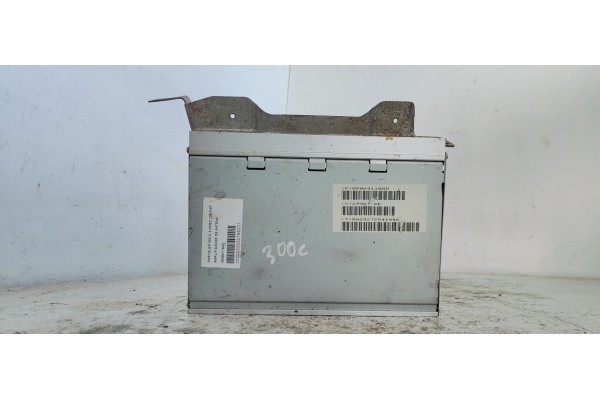 Recambio de amplificador de antena para chrysler 300 c 3.0crd 220 fap referencia OEM IAM 05064118AD  