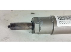 Recambio de inyector para jeep gr. cherokee (wh) 3.0 crd cat referencia OEM IAM A6420700587  
