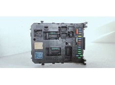 CAJA RELES / FUSIBLES 