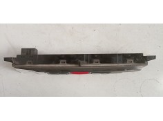 Recambio de warning para land rover discovery v6 td se referencia OEM IAM YUL500400WUX  