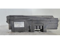 Recambio de caja reles / fusibles para opel vectra c berlina 1.9 cdti referencia OEM IAM 13170900  