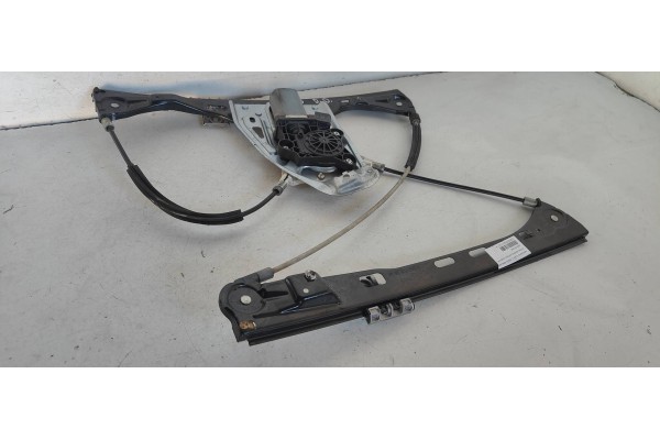Recambio de elevalunas delantero derecho para mercedes-benz clase c (w203) berlina 180 (203.035) referencia OEM IAM A2037201846 