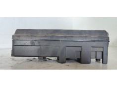 Recambio de caja reles / fusibles para opel vectra c berlina 1.9 cdti referencia OEM IAM 13170900  