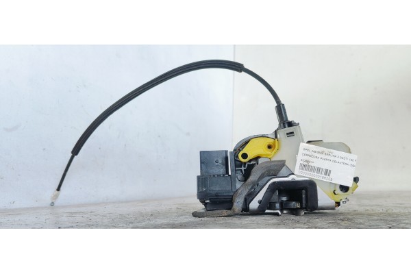 Recambio de cerradura puerta delantera izquierda para opel insignia berlina 2.0cdti 130 fap referencia OEM IAM 3023801F  
