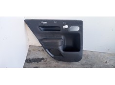 GUARNECIDO PUERTA TRASERA IZQUIERDA 