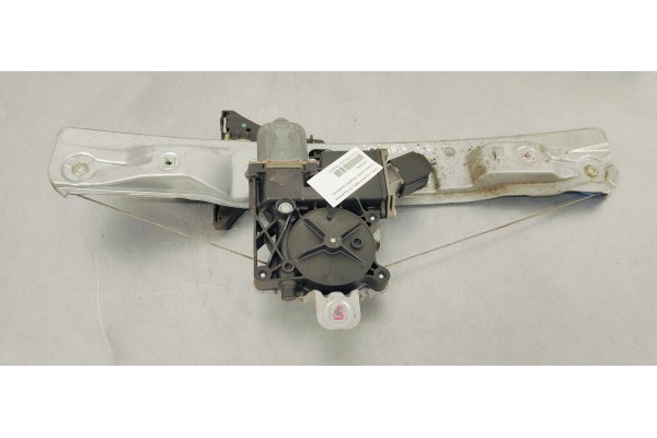 Recambio de elevalunas trasero derecho para opel insignia berlina excellence referencia OEM IAM 13302442  