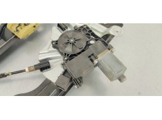 Recambio de elevalunas delantero izquierdo para opel astra j lim. 1.6 cdti referencia OEM IAM 13350757  