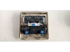 Recambio de luz interior para land rover discovery v6 td se referencia OEM IAM XDE500420LUM  