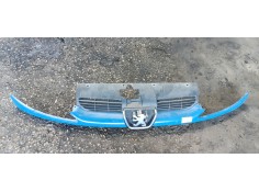 Recambio de rejilla delantera para peugeot 206 berlina quicksilver referencia OEM IAM   