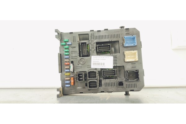 Recambio de caja reles / fusibles para peugeot 307 cc (s2) 1.6i 110 referencia OEM IAM 9661940480  