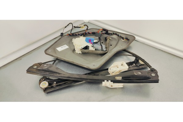 Recambio de elevalunas delantero derecho para skoda superb combi (3t5) 2.0 tdi 140 fap referencia OEM IAM 8K0959802A  