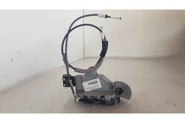Recambio de cerradura puerta delantera izquierda para opel vivaro furgón 2.0 cdti 123 fap referencia OEM IAM 16942544  