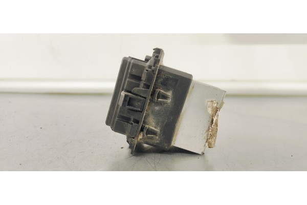 Recambio de resistencia calefaccion para renault clio iv grandtour 1.5 dci diesel fap energy referencia OEM IAM T1017845R  