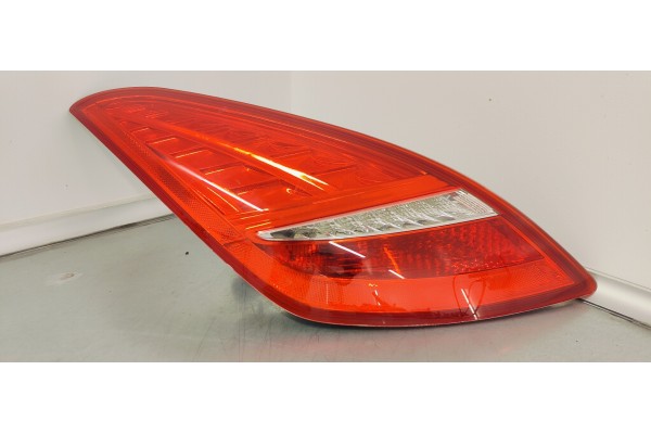 Recambio de piloto trasero izquierdo para peugeot rcz 2.0 hdi 163 fap referencia OEM IAM   