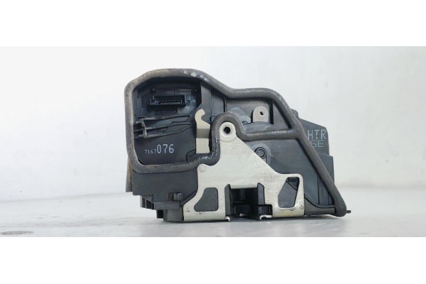 Recambio de cerradura puerta trasera derecha para bmw serie 5 touring (e61) 525i referencia OEM IAM   