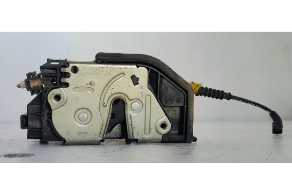 Recambio de cerradura puerta delantera izquierda para bmw serie 5 touring (e61) 523i referencia OEM IAM   