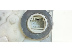 Recambio de cerradura puerta delantera derecha para toyota yaris 1.4 turbodiesel cat referencia OEM IAM   