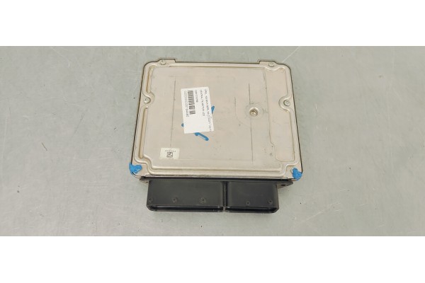 Recambio de centralita motor uce para opel insignia berlina 2.0cdti 130 fap referencia OEM IAM 0281018769  