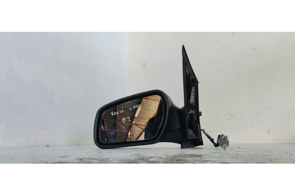 Recambio de retrovisor izquierdo para ford focus berlina (cap) ambiente (d) referencia OEM IAM E9014292  