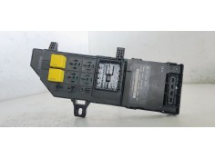 Recambio de caja reles / fusibles para opel vectra c berlina club referencia OEM IAM 13120953  