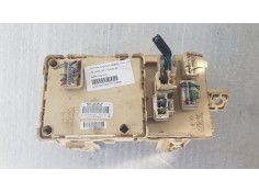 CAJA RELES / FUSIBLES 82641CA010F 