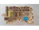 Recambio de caja reles / fusibles para toyota avensis wagon (t25) 2.0 d-cat referencia OEM IAM 82641CA010F  