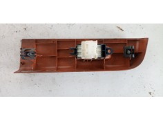 Recambio de mando elevalunas trasero derecho para nissan pathfinder (r50) 3.3 v6 cat referencia OEM IAM 829602W400  