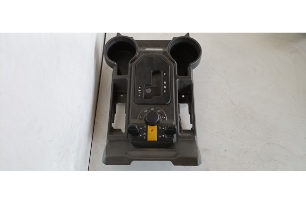 Recambio de mando multifuncion para land rover discovery v6 td se referencia OEM IAM YUD501230WUX  