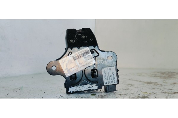 Recambio de cerradura maletero / porton para chevrolet cruze 1.6 i 113 referencia OEM IAM 13501988  