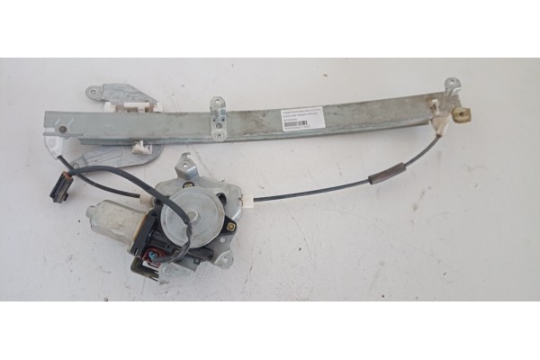 Recambio de elevalunas trasero derecho para nissan pathfinder (r50) 3.3 v6 cat referencia OEM IAM 82730DW300  