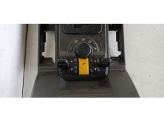 Recambio de mando multifuncion para land rover discovery v6 td se referencia OEM IAM YUD501230WUX  