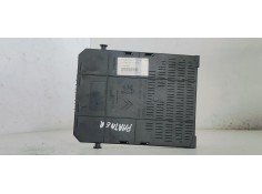 CAJA RELES / FUSIBLES 281197595 