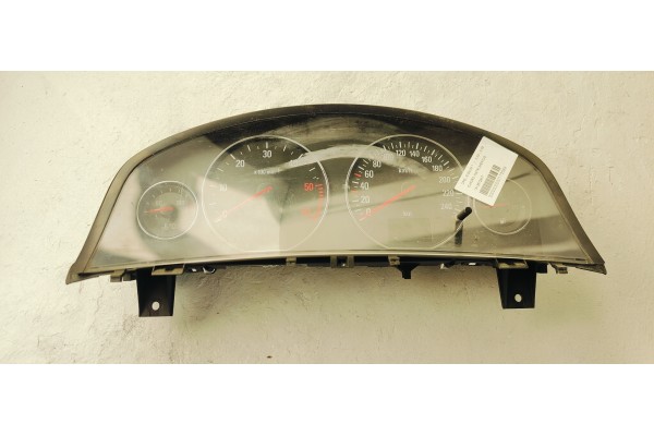Recambio de cuadro instrumentos para opel signum referencia OEM IAM 13136729HT  