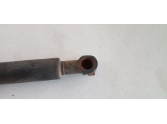 Recambio de amortiguadores maletero / porton para land rover discovery v6 td se referencia OEM IAM 01612112C  