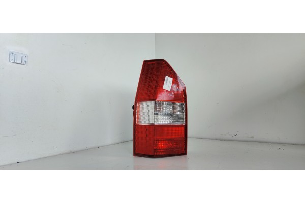 Recambio de piloto trasero izquierdo para mitsubishi space wagon (n80/n90) 2.4 gdi cat referencia OEM IAM   