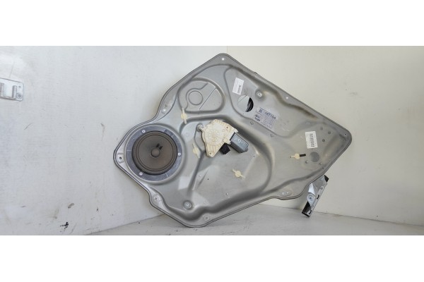 Recambio de elevalunas trasero derecho para mercedes-benz clase b (w245) 180 cdi (245.207) referencia OEM IAM   