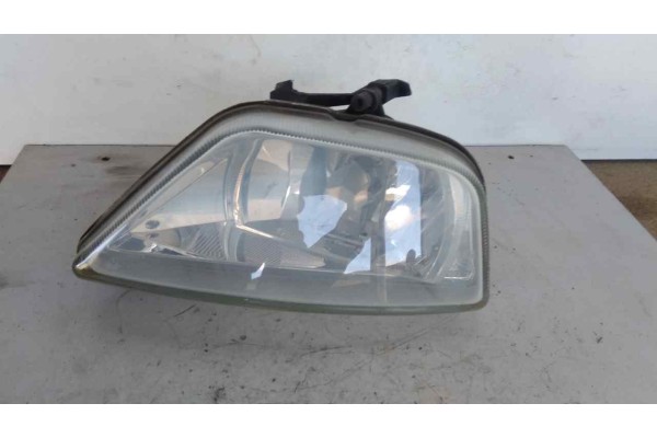 Recambio de faro antiniebla derecho para ford focus berlina (cak) 1.4 cat referencia OEM IAM 2M5115K201AG  