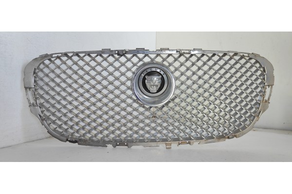 Recambio de rejilla delantera para jaguar xf 2.7 v6 diesel premium luxury referencia OEM IAM   