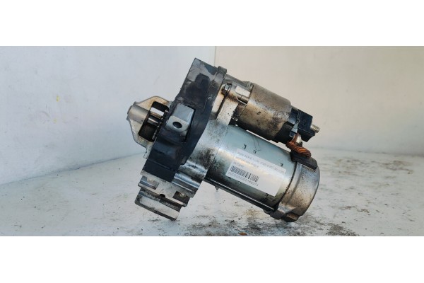 Recambio de motor arranque para bmw serie 1 lim. (f20) 2.0d 190 [120] fap referencia OEM IAM 8570846  