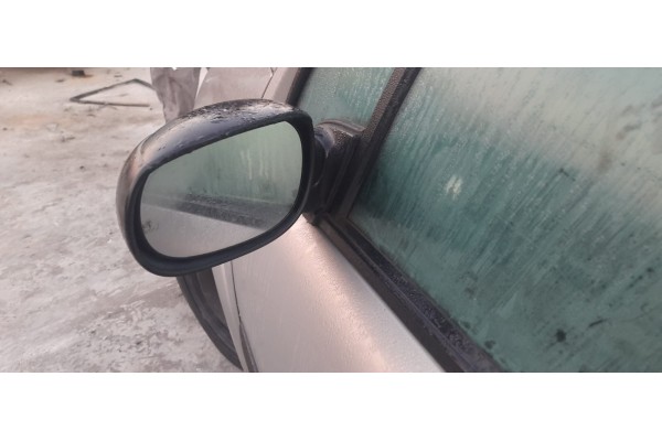 Recambio de retrovisor izquierdo para citroen c3 1.4 referencia OEM IAM   