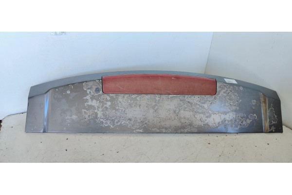 Recambio de aleron trasero para land rover range rover (lm) v8 td vogue referencia OEM IAM DFD000050  