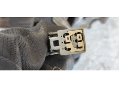 Recambio de retrovisor derecho para ford focus berlina (cap) ghia referencia OEM IAM E9024292  