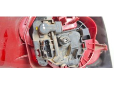 Recambio de piloto trasero derecho para peugeot 206 berlina 1.4 hdi referencia OEM IAM  155501921RB 