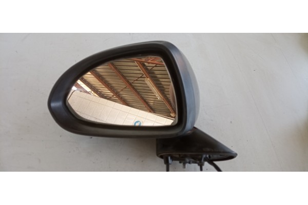 Recambio de retrovisor izquierdo para opel corsa d catch me referencia OEM IAM 468435664  