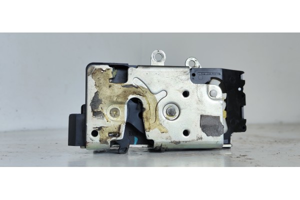 Recambio de cerradura puerta trasera derecha para ford fusion (cbk) 1.6 16v cat referencia OEM IAM   