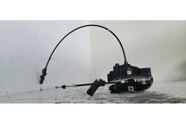 Recambio de cerradura puerta delantera derecha para nissan navara 4x4 dc le tech premium at 4p referencia OEM IAM   