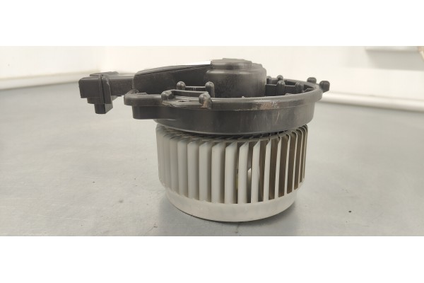 Recambio de ventilador calefaccion para suzuki sx4 1.0 i turbo 110 referencia OEM IAM   